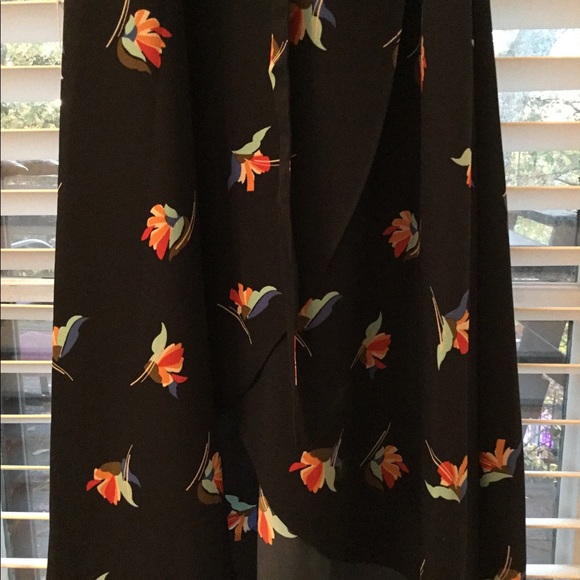 Dress - Picture 5 of 5